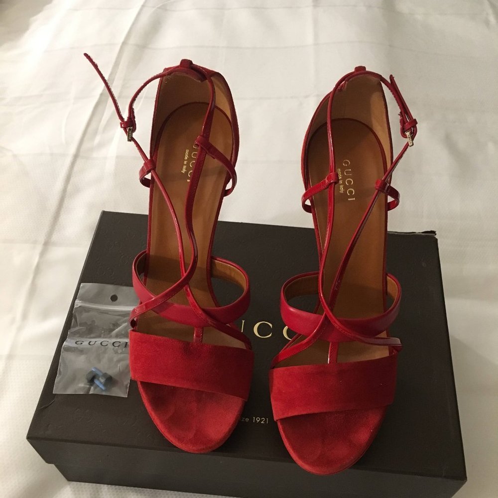 Gucci Kid Scamosc / Vern Crystal Tabasco Heels